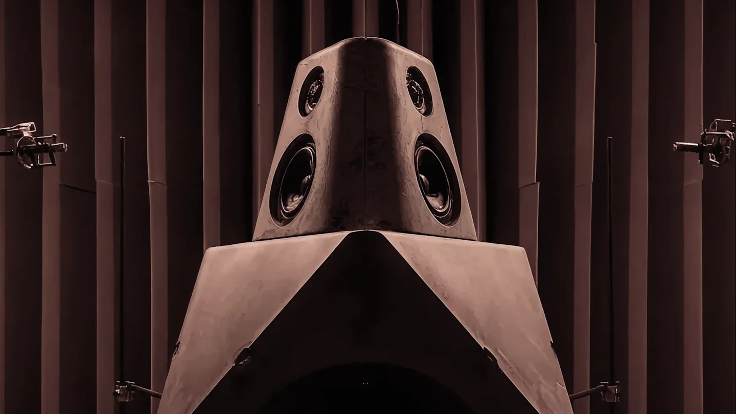 Beolab 90 — 2