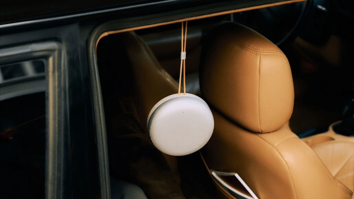 Beosound A1 — 3rd Gen Warm Granite — 3